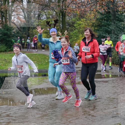 07.12.2025 - St. Pauli X-Mass-Run No. 15 Michael Burmester http://msf.ph/oto/9414233 07.12.2025 11:46:51 Laufen 15, 279, 42, 4270, 4268, 1033, 2273 meine-sportfotos.de