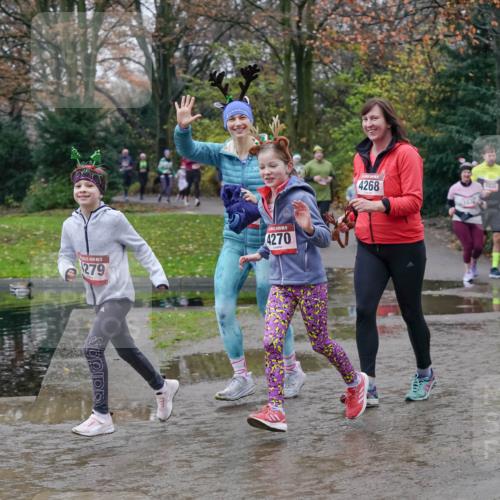 07.12.2025 - St. Pauli X-Mass-Run No. 15 Michael Burmester http://msf.ph/oto/9414236 07.12.2025 11:46:51 Laufen 279, 4270, 4268 meine-sportfotos.de