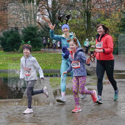 07.12.2025 - St. Pauli X-Mass-Run No. 15 Michael Burmester http://msf.ph/oto/9414239 07.12.2025 11:46:51 Laufen 15, 279, 15, 4270, 4268, 2210 meine-sportfotos.de