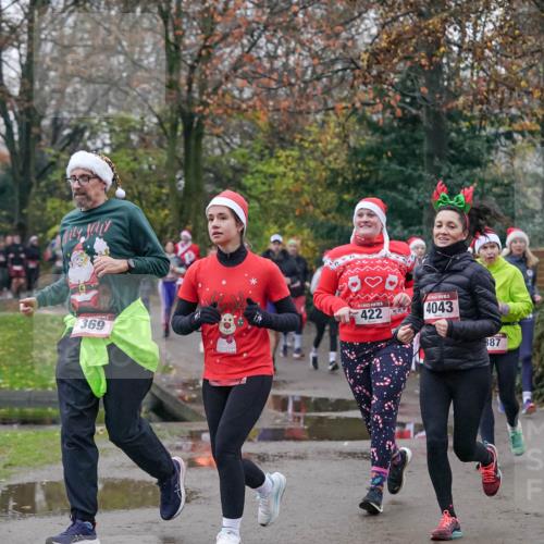 07.12.2025 - St. Pauli X-Mass-Run No. 15 Michael Burmester http://msf.ph/oto/9414240 07.12.2025 10:04:40 Laufen 369, 422, 4043, 887 meine-sportfotos.de