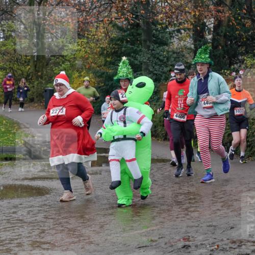 07.12.2025 - St. Pauli X-Mass-Run No. 15 Michael Burmester http://msf.ph/oto/9414260 07.12.2025 11:46:54 Laufen 2273, 4406, 440, 1037 meine-sportfotos.de