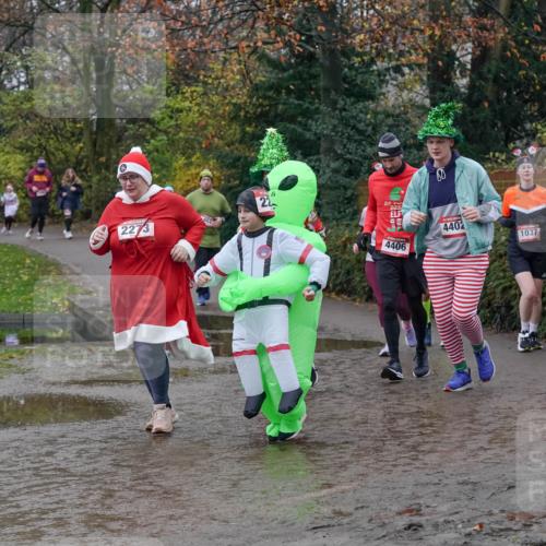 07.12.2025 - St. Pauli X-Mass-Run No. 15 Michael Burmester http://msf.ph/oto/9414263 07.12.2025 11:46:54 Laufen 22, 2273, 00, 4406, 4402, 1037 meine-sportfotos.de
