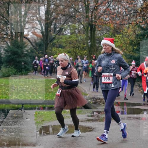 07.12.2025 - St. Pauli X-Mass-Run No. 15 Michael Burmester http://msf.ph/oto/9414282 07.12.2025 10:04:44 Laufen 368, 15, 368, 16 meine-sportfotos.de
