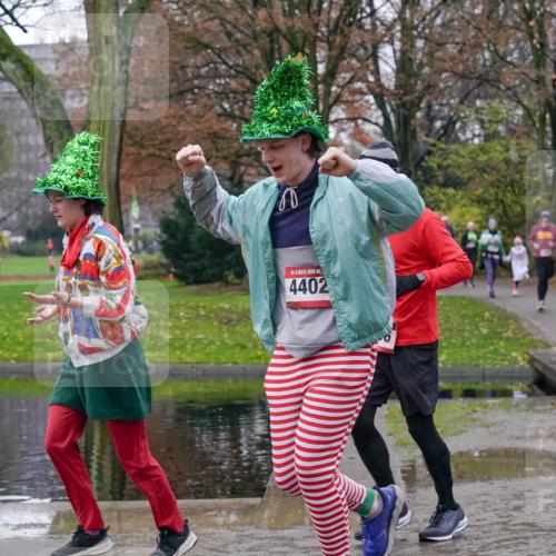 07.12.2025 - St. Pauli X-Mass-Run No. 15 Michael Burmester http://msf.ph/oto/9414298 07.12.2025 11:46:57 Laufen 4402, 103 meine-sportfotos.de