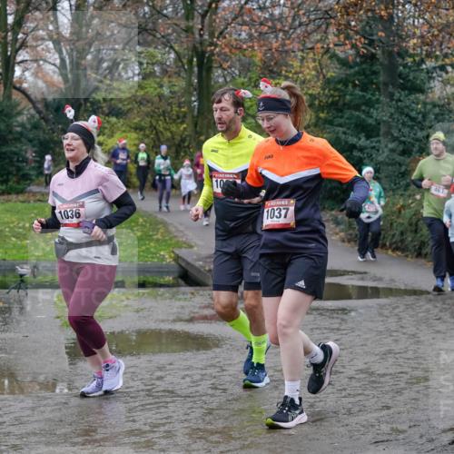 07.12.2025 - St. Pauli X-Mass-Run No. 15 Michael Burmester http://msf.ph/oto/9414301 07.12.2025 11:46:58 Laufen 1036, 10, 1037, 0, 463, 466, 455 meine-sportfotos.de