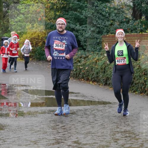 07.12.2025 - St. Pauli X-Mass-Run No. 15 Michael Burmester http://msf.ph/oto/9414403 07.12.2025 11:47:13 Laufen 5, 3645, 15, 4077 meine-sportfotos.de