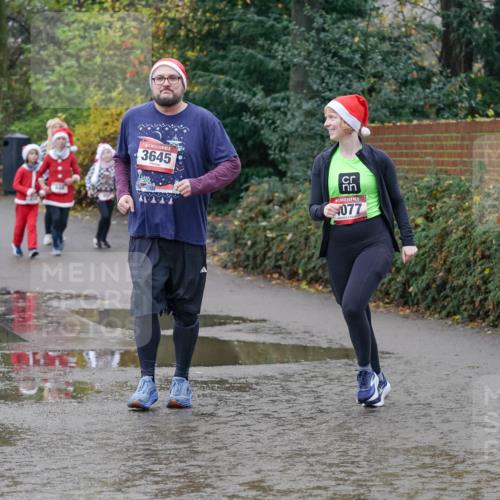 07.12.2025 - St. Pauli X-Mass-Run No. 15 Michael Burmester http://msf.ph/oto/9414410 07.12.2025 11:47:13 Laufen 3645, 077 meine-sportfotos.de