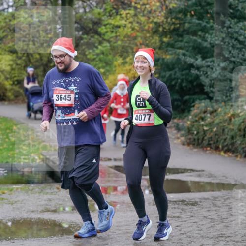 07.12.2025 - St. Pauli X-Mass-Run No. 15 Michael Burmester http://msf.ph/oto/9414418 07.12.2025 11:47:14 Laufen 15, 3645, 33, 15, 4077 meine-sportfotos.de