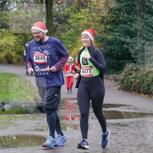 07.12.2025 - St. Pauli X-Mass-Run No. 15 Michael Burmester http://msf.ph/oto/9414422 07.12.2025 11:47:14 Laufen 15, 3645, 15, 4077 meine-sportfotos.de