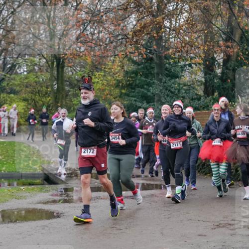07.12.2025 - St. Pauli X-Mass-Run No. 15 Michael Burmester http://msf.ph/oto/9414426 07.12.2025 10:04:57 Laufen 4515, 2172, 3454, 204, 44, 2171, 448, 4485 meine-sportfotos.de