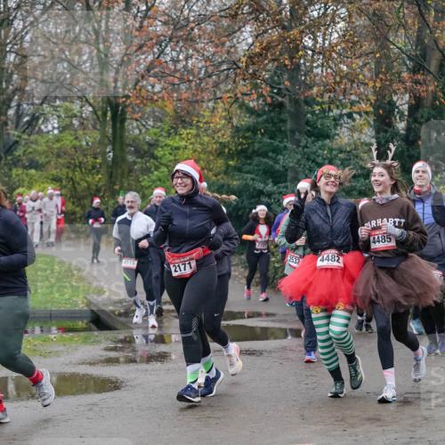 07.12.2025 - St. Pauli X-Mass-Run No. 15 Michael Burmester http://msf.ph/oto/9414438 07.12.2025 10:04:59 Laufen 4515, 2171, 2101, 2532, 4482, 4485 meine-sportfotos.de