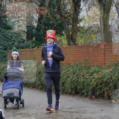 07.12.2025 - St. Pauli X-Mass-Run No. 15 Michael Burmester http://msf.ph/oto/9414493 07.12.2025 11:47:26 Laufen 451, 369 meine-sportfotos.de