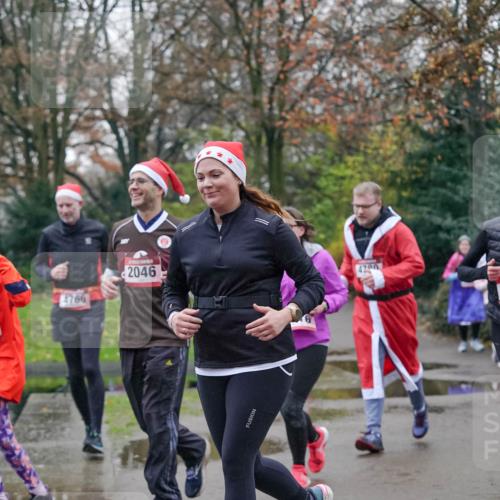 07.12.2025 - St. Pauli X-Mass-Run No. 15 Michael Burmester http://msf.ph/oto/9414507 07.12.2025 10:05:03 Laufen 4766, 2046, 4700 meine-sportfotos.de