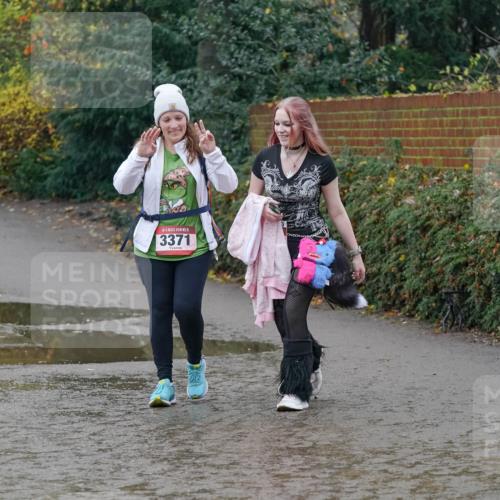 07.12.2025 - St. Pauli X-Mass-Run No. 15 Michael Burmester http://msf.ph/oto/9414529 07.12.2025 11:47:57 Laufen 15, 3371 meine-sportfotos.de