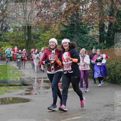 07.12.2025 - St. Pauli X-Mass-Run No. 15 Michael Burmester http://msf.ph/oto/9414545 07.12.2025 10:05:06 Laufen 21, 2101, 4440, 2060 meine-sportfotos.de
