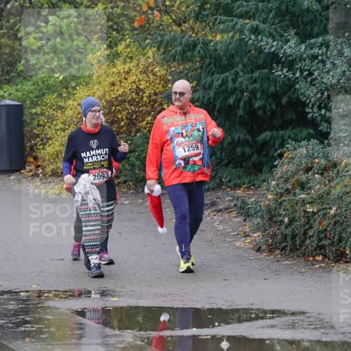 07.12.2025 - St. Pauli X-Mass-Run No. 15 Michael Burmester http://msf.ph/oto/9414555 07.12.2025 11:48:11 Laufen 2093, 1259 meine-sportfotos.de
