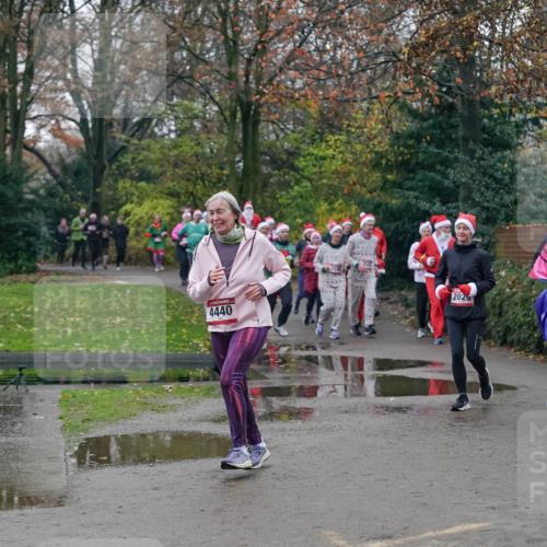 07.12.2025 - St. Pauli X-Mass-Run No. 15 Michael Burmester http://msf.ph/oto/9414581 07.12.2025 10:05:08 Laufen 4440, 2025 meine-sportfotos.de