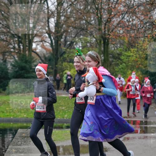 07.12.2025 - St. Pauli X-Mass-Run No. 15 Michael Burmester http://msf.ph/oto/9414623 07.12.2025 10:05:10 Laufen 2029, 1538, 60 meine-sportfotos.de