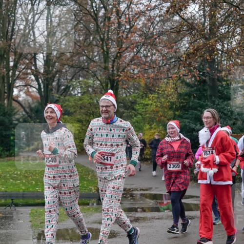 07.12.2025 - St. Pauli X-Mass-Run No. 15 Michael Burmester http://msf.ph/oto/9414692 07.12.2025 10:05:16 Laufen 2540, 5, 541, 2369, 2874 meine-sportfotos.de