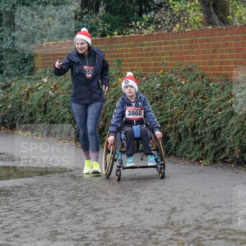 07.12.2025 - St. Pauli X-Mass-Run No. 15 Michael Burmester http://msf.ph/oto/9414724 07.12.2025 11:53:48 Laufen 855, 3860 meine-sportfotos.de