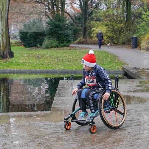 07.12.2025 - St. Pauli X-Mass-Run No. 15 Michael Burmester http://msf.ph/oto/9414747 07.12.2025 11:53:53 Laufen 3860 meine-sportfotos.de