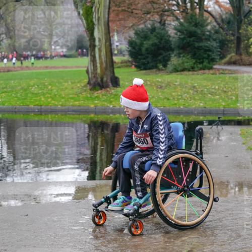07.12.2025 - St. Pauli X-Mass-Run No. 15 Michael Burmester http://msf.ph/oto/9414756 07.12.2025 11:53:54 Laufen 15, 3860 meine-sportfotos.de