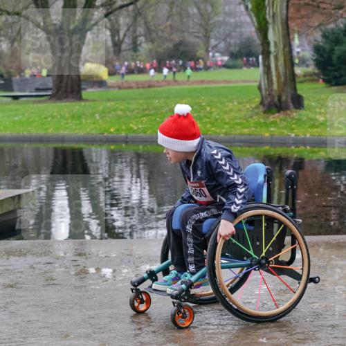 07.12.2025 - St. Pauli X-Mass-Run No. 15 Michael Burmester http://msf.ph/oto/9414762 07.12.2025 11:53:54 Laufen 5, 860 meine-sportfotos.de