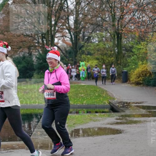 07.12.2025 - St. Pauli X-Mass-Run No. 15 Michael Burmester http://msf.ph/oto/9414771 07.12.2025 10:05:23 Laufen 1698, 96 meine-sportfotos.de