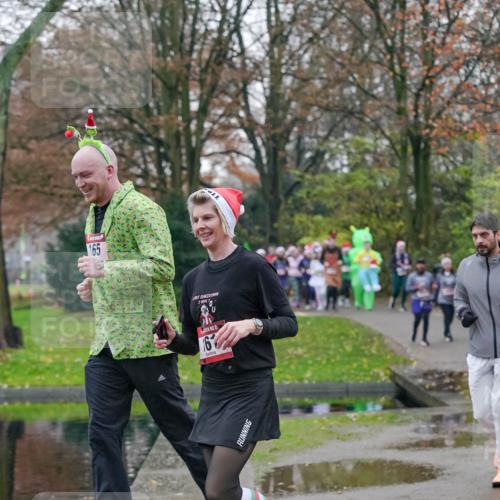 07.12.2025 - St. Pauli X-Mass-Run No. 15 Michael Burmester http://msf.ph/oto/9414799 07.12.2025 10:05:28 Laufen  meine-sportfotos.de