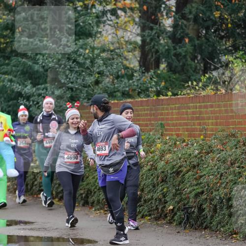 07.12.2025 - St. Pauli X-Mass-Run No. 15 Michael Burmester http://msf.ph/oto/9414814 07.12.2025 10:05:36 Laufen 264, 4467, 4693, 4690, 7 meine-sportfotos.de