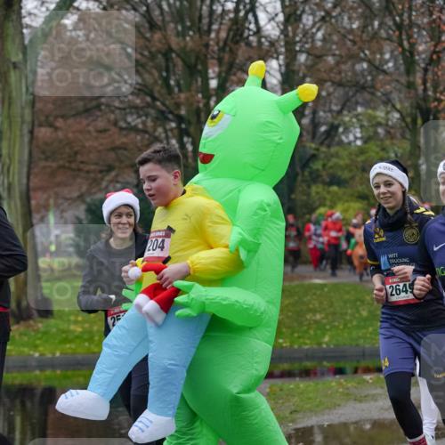 07.12.2025 - St. Pauli X-Mass-Run No. 15 Michael Burmester http://msf.ph/oto/9414855 07.12.2025 10:05:44 Laufen 25, 204, 2649 meine-sportfotos.de