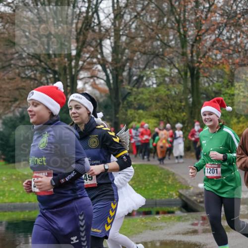 07.12.2025 - St. Pauli X-Mass-Run No. 15 Michael Burmester http://msf.ph/oto/9414858 07.12.2025 10:05:45 Laufen 1201, 49 meine-sportfotos.de