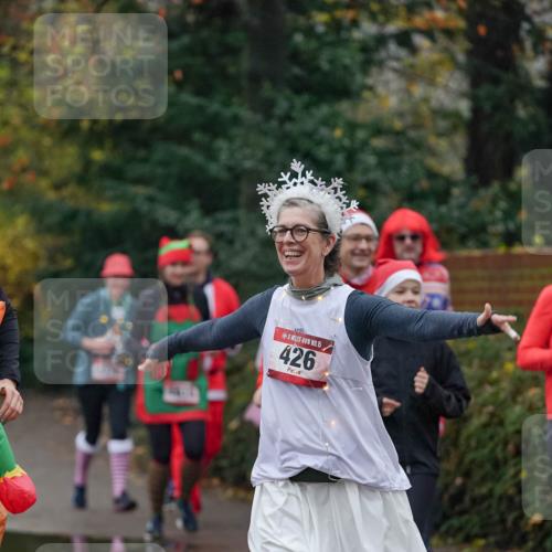 07.12.2025 - St. Pauli X-Mass-Run No. 15 Michael Burmester http://msf.ph/oto/9414921 07.12.2025 10:05:57 Laufen 15, 426 meine-sportfotos.de