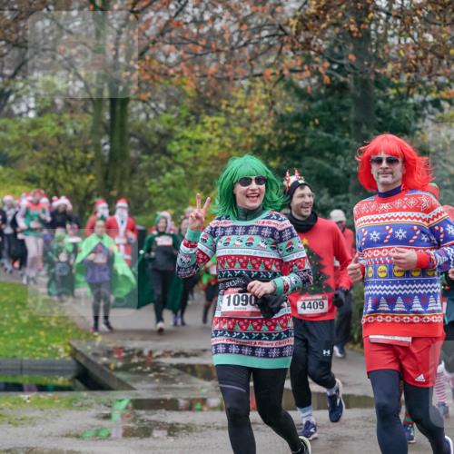 07.12.2025 - St. Pauli X-Mass-Run No. 15 Michael Burmester http://msf.ph/oto/9414937 07.12.2025 10:06:02 Laufen 1090, 4409 meine-sportfotos.de