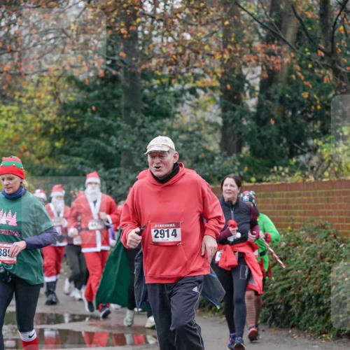07.12.2025 - St. Pauli X-Mass-Run No. 15 Michael Burmester http://msf.ph/oto/9414967 07.12.2025 10:06:07 Laufen 889, 2470, 15, 2914 meine-sportfotos.de