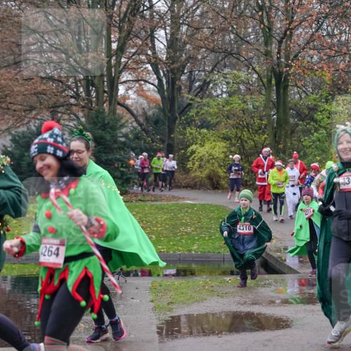 07.12.2025 - St. Pauli X-Mass-Run No. 15 Michael Burmester http://msf.ph/oto/9414992 07.12.2025 10:06:12 Laufen 264, 4277, 4310, 30 meine-sportfotos.de