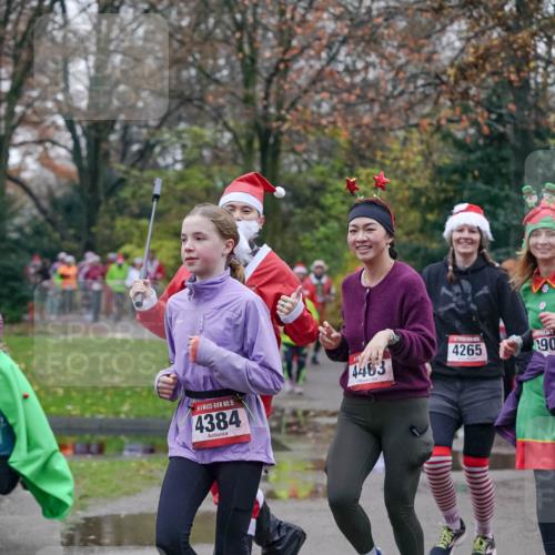 07.12.2025 - St. Pauli X-Mass-Run No. 15 Michael Burmester http://msf.ph/oto/9415008 07.12.2025 10:06:15 Laufen 15, 4384, 4463, 4265, 190 meine-sportfotos.de