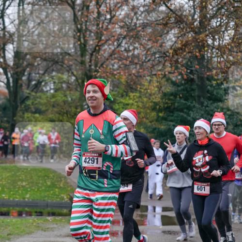 07.12.2025 - St. Pauli X-Mass-Run No. 15 Michael Burmester http://msf.ph/oto/9415018 07.12.2025 10:06:16 Laufen 15, 4291, 94, 3722, 601, 285 meine-sportfotos.de