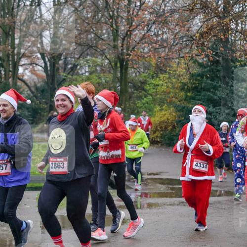 07.12.2025 - St. Pauli X-Mass-Run No. 15 Michael Burmester http://msf.ph/oto/9415037 07.12.2025 10:06:21 Laufen 357, 2863, 503, 4334 meine-sportfotos.de