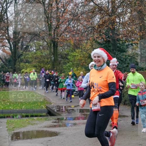 07.12.2025 - St. Pauli X-Mass-Run No. 15 Michael Burmester http://msf.ph/oto/9415078 07.12.2025 10:06:37 Laufen 950, 3895 meine-sportfotos.de