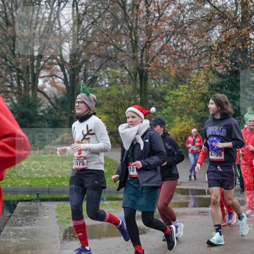 07.12.2025 - St. Pauli X-Mass-Run No. 15 Michael Burmester http://msf.ph/oto/9415184 07.12.2025 10:07:03 Laufen 1075, 101, 4709 meine-sportfotos.de