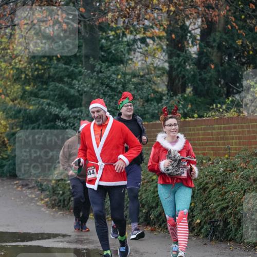 07.12.2025 - St. Pauli X-Mass-Run No. 15 Michael Burmester http://msf.ph/oto/9415213 07.12.2025 10:07:18 Laufen 44 meine-sportfotos.de