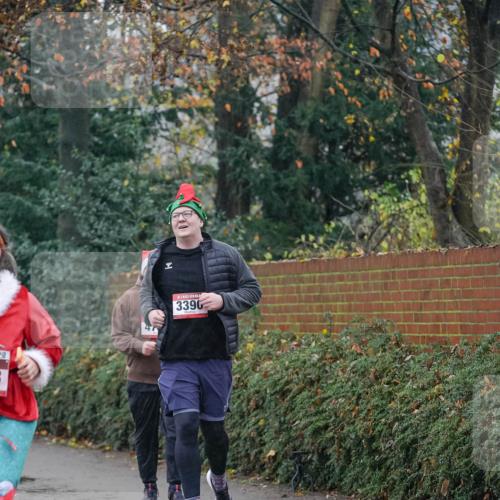 07.12.2025 - St. Pauli X-Mass-Run No. 15 Michael Burmester http://msf.ph/oto/9415215 07.12.2025 10:07:20 Laufen 3390 meine-sportfotos.de