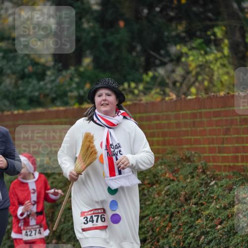 07.12.2025 - St. Pauli X-Mass-Run No. 15 Michael Burmester http://msf.ph/oto/9415235 07.12.2025 10:07:32 Laufen 4274, 15, 3476 meine-sportfotos.de