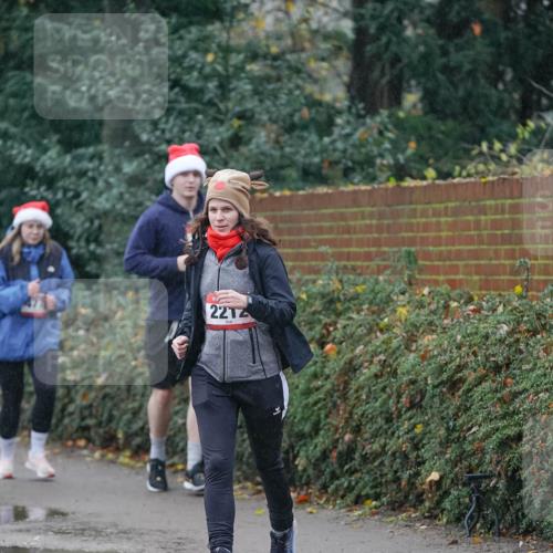 07.12.2025 - St. Pauli X-Mass-Run No. 15 Michael Burmester http://msf.ph/oto/9415311 07.12.2025 10:08:17 Laufen 2212 meine-sportfotos.de
