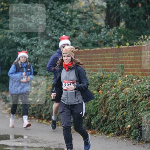 07.12.2025 - St. Pauli X-Mass-Run No. 15 Michael Burmester http://msf.ph/oto/9415312 07.12.2025 10:08:17 Laufen 2212 meine-sportfotos.de