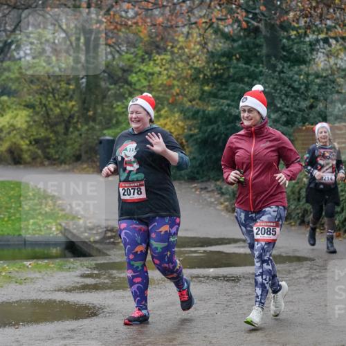 07.12.2025 - St. Pauli X-Mass-Run No. 15 Michael Burmester http://msf.ph/oto/9415341 07.12.2025 10:08:26 Laufen 2078, 2085, 8214 meine-sportfotos.de