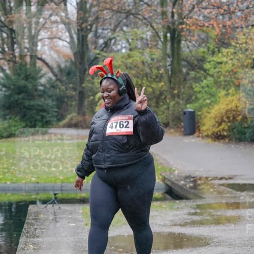 07.12.2025 - St. Pauli X-Mass-Run No. 15 Michael Burmester http://msf.ph/oto/9415379 07.12.2025 10:11:11 Laufen 15, 4762 meine-sportfotos.de