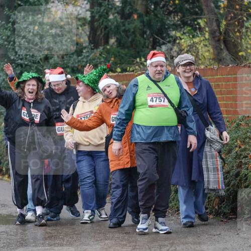 07.12.2025 - St. Pauli X-Mass-Run No. 15 Michael Burmester http://msf.ph/oto/9415410 07.12.2025 10:12:33 Laufen 750, 4757 meine-sportfotos.de