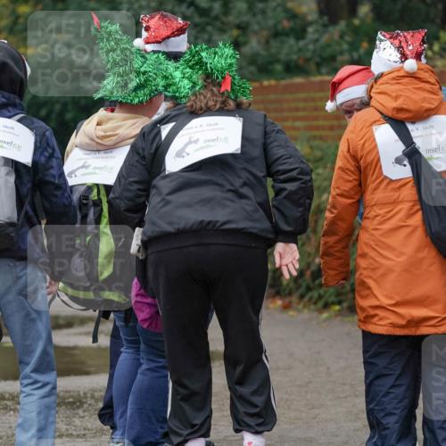 07.12.2025 - St. Pauli X-Mass-Run No. 15 Michael Burmester http://msf.ph/oto/9415425 07.12.2025 10:12:41 Laufen  meine-sportfotos.de